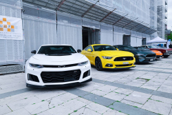 American Backstage #12 - Photo 1